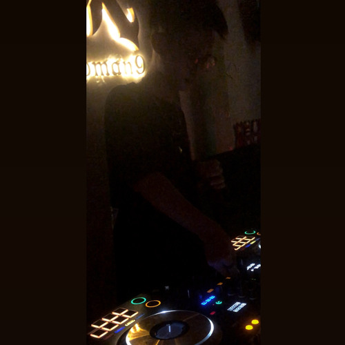 MixSet-NGOAI LE CUA EM - (01 REC 49) TP mix