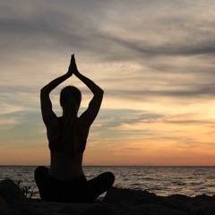 What Is Meditation Anyway? How To Determine What Approach Is Best (What To Look Out For + Avoid)