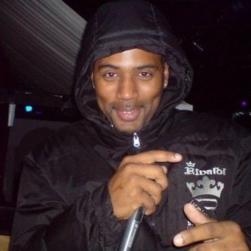 Yep Hummmm Voiçi Encore Un Pti Mix Zouk Rétro 973 Bien Sucsss A Ecouter !!!!!.mp3