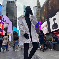 SPIRALinggg with quest?onmarq @ Times Square Transmissions 05 - 22 - 2021