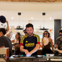 BARCELONA / Kitchen & Friends by David Gärtner