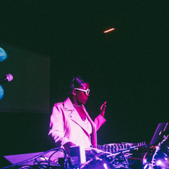 FLYGURLZRADIO
