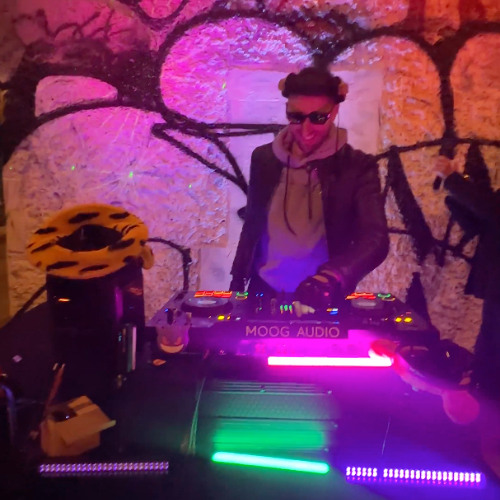 SUBSTRUCTURE - UK BASS @ROSEMONT BRIDGE