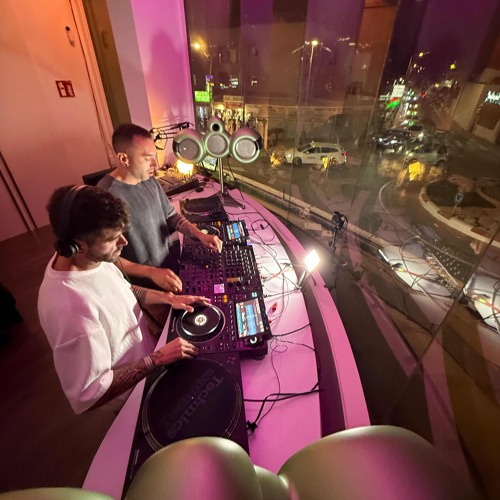 David Cornide & Javi Zearra Deep paradise(IbizaGlobalRadio)Sep-15 -2025