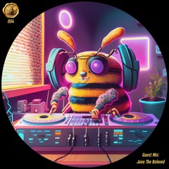 BEESWAX #004 : A Lotta Bees & Juno The Beloved