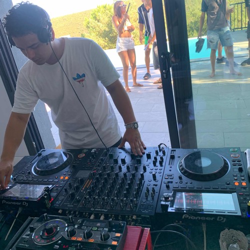 Ale Cisnero - special section ©️.wav