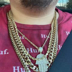 Another Necklace (feat. G Familia & Creeze)