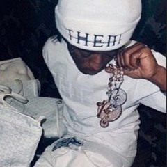 White Tee [prod. Ora]