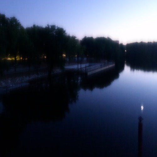 D6belle - translucid