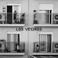 Los Vecinos