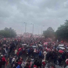 esdeekid black beetles x split in two minds