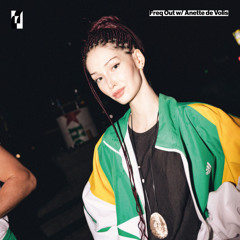 Freq Out w/ Anette de Volis