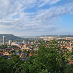 NeuE StadT ~ NeuE ExTaZe [175 BPM]