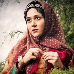 کیه کیه در میزنه