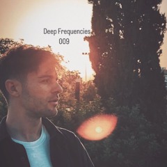 Deep Frequencies 009 - ThoMee