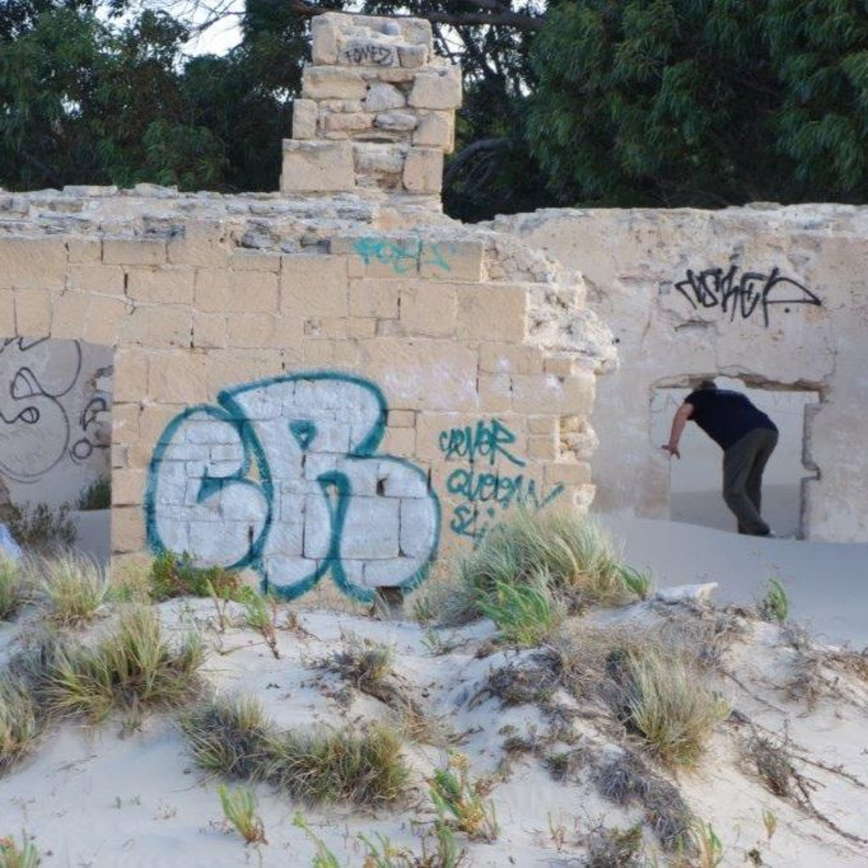 Discovering  Australia's 4th Time Zone on the Nullarbor - Alistair Smith