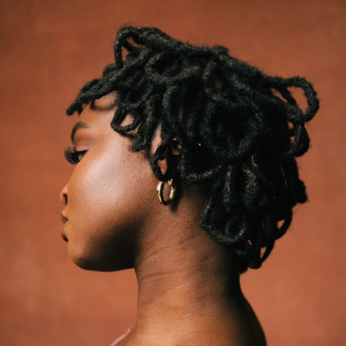 Pass Time (feat. Kofi Stone)