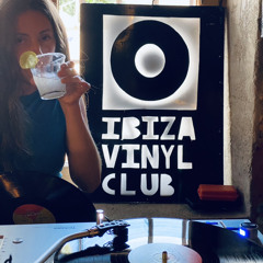 Nilüfer x IbizaVinylClub (LIVE)