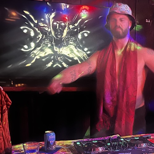 IZZI- Salt and Peppa {SJB Flip}