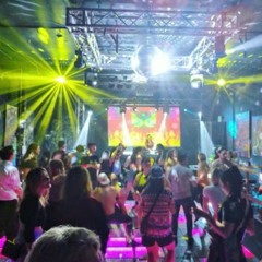 WE GOT STUFF TO SHAKE OUT | @ Your Mom's House 6-30-22