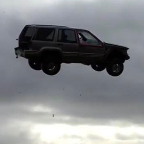 CRASHYOBITCH (FT.CRASHHOE)