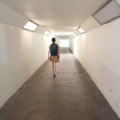 21 - 06 "So, what happened ? why don't people dance like they used to ? "