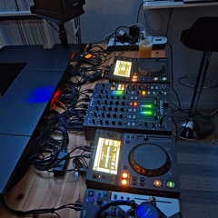 Live in the Livingroom December 27 2024