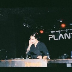 Llorando en el club 001