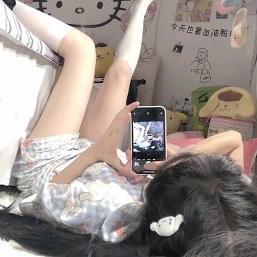 darui + twiilightlonely - v posteli (darui)