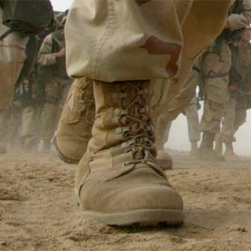 Boots On The Ground - Combstead / Robert Grigg