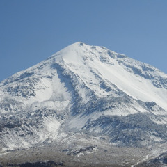 A UN KILOMETRO DE DISTANCIA