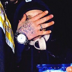 Fck Chain & DavidGzs - HITMAN mp3