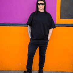 CRUDE - Techno Side - Dj Gabriela TEE - 6-2-25 - PoplasserFM