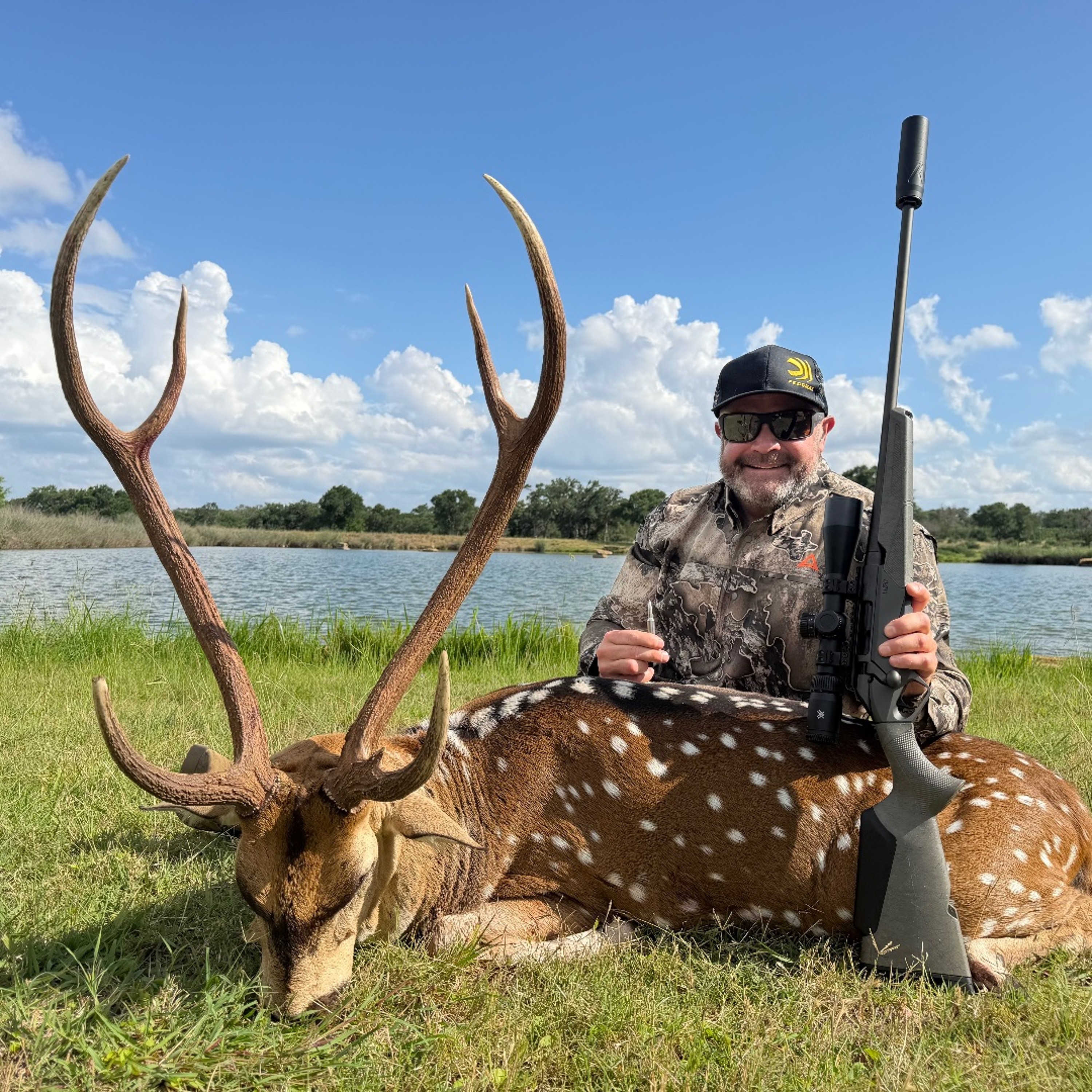 E571 - 220 Yards, 225 Pounds, and a Round Chad Had Never Shot on Game | Axis Deer Hunt Recap episode artwork
