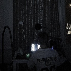 ОНА МЕНЯ НЕНАВИДИТ (greyrock)