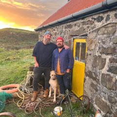 Encore:  Banjo and Ro Beale