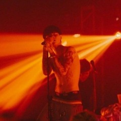 VIVO UNA DOBLE PERSONALIDAD