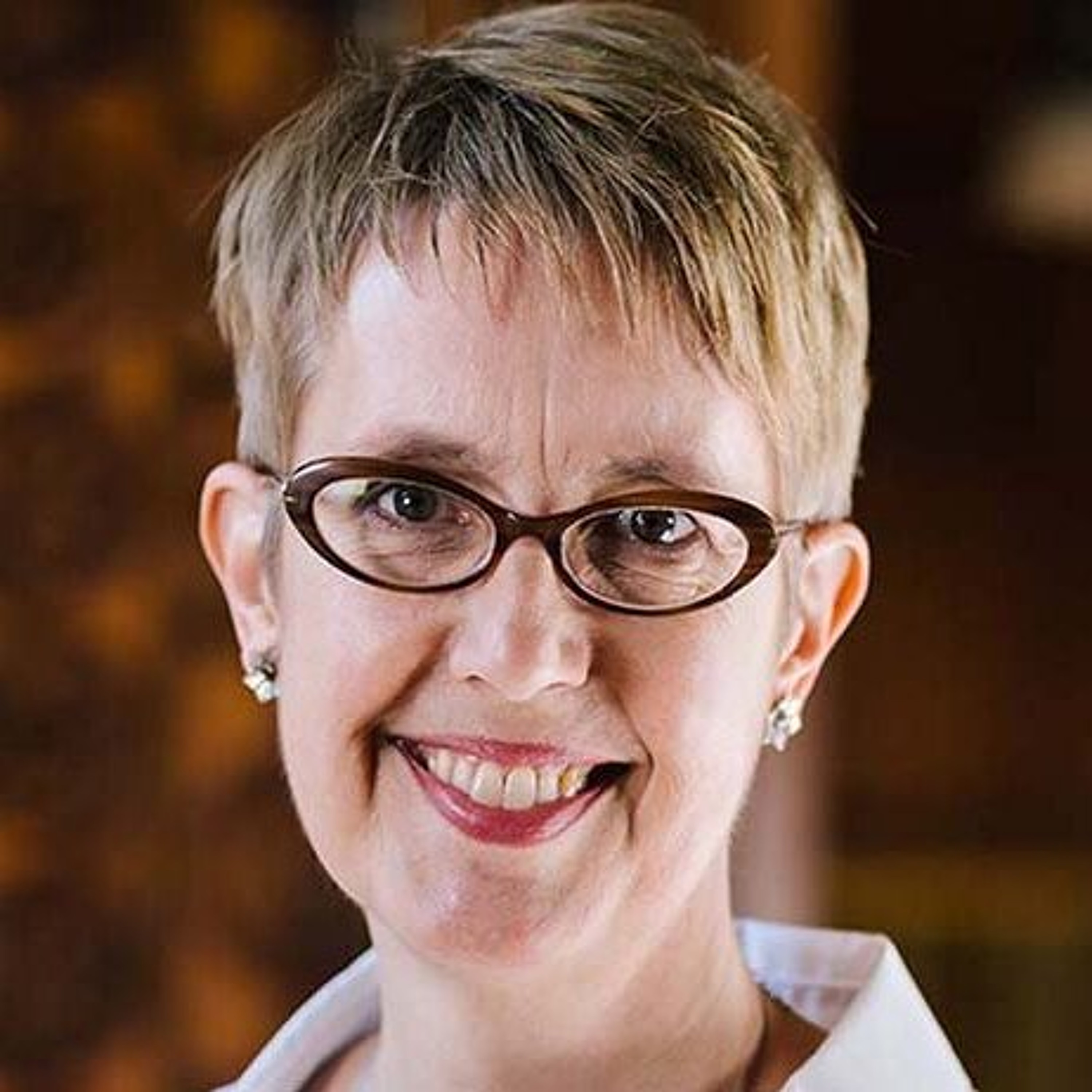 Interview Heidi Swank, executive director, Rethos episode artwork