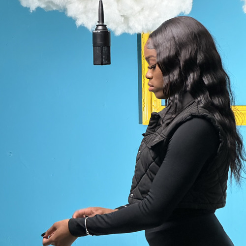 Flygirlfarrah- INTRO