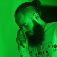 09 GLISTENING w/ $pliff (Prod) Caviar