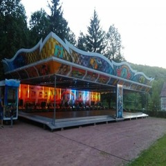 Groovehouse - Szavakon Túl / Falunapi Dodgem Pályás Edition