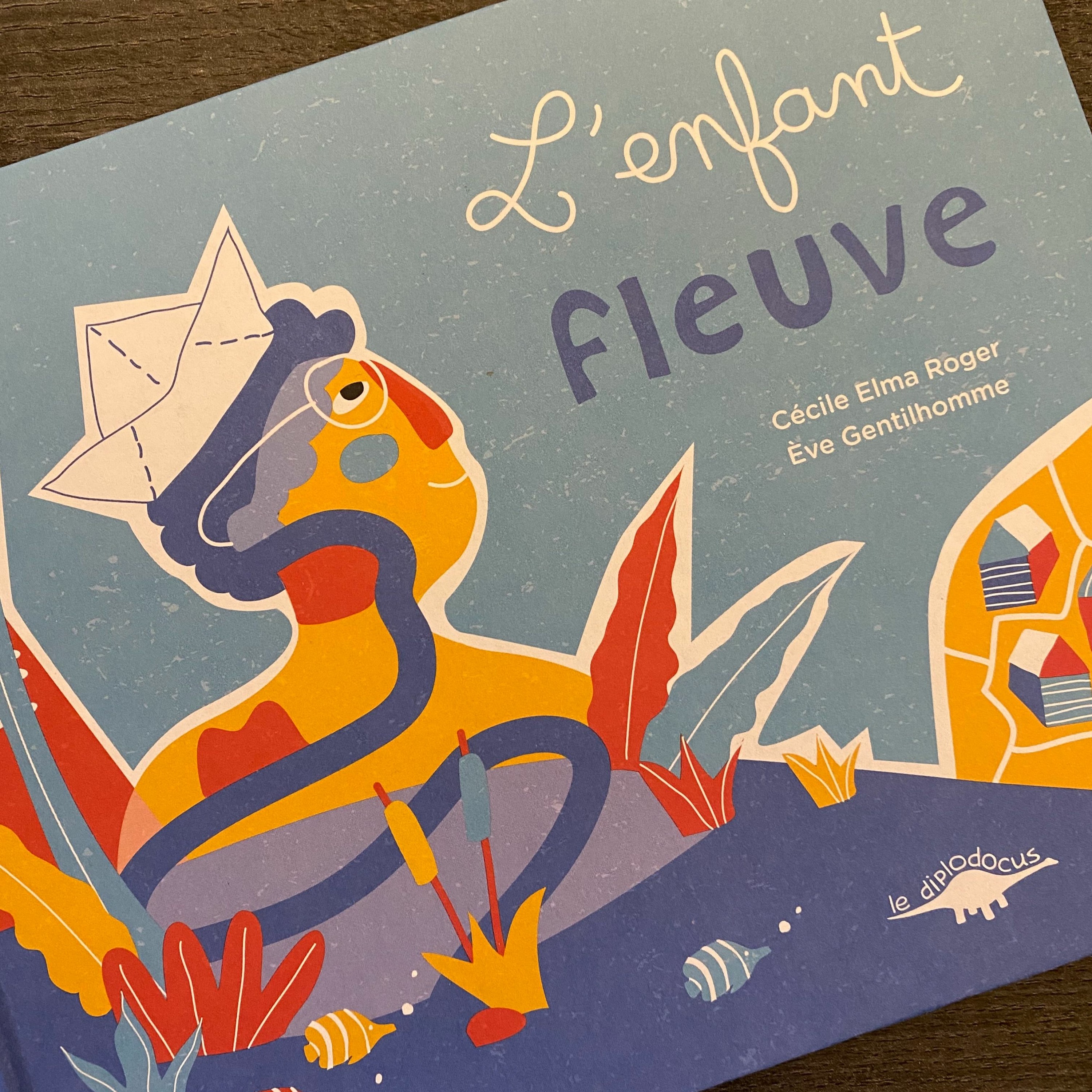 L'enfant Fleuve De Cécile Elma Roger Et Eve Gentilhomme episode artwork