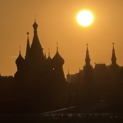 «Россия - Родина моя», автор и исполнитель  Лев Слонимский.