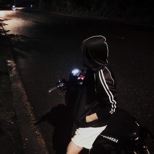 Trúc Đoàn (yêu ai cũng sai).REMiX