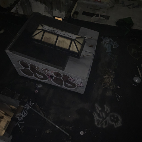 oggdon- d34DdSp4ce prod. mella (tv girl)