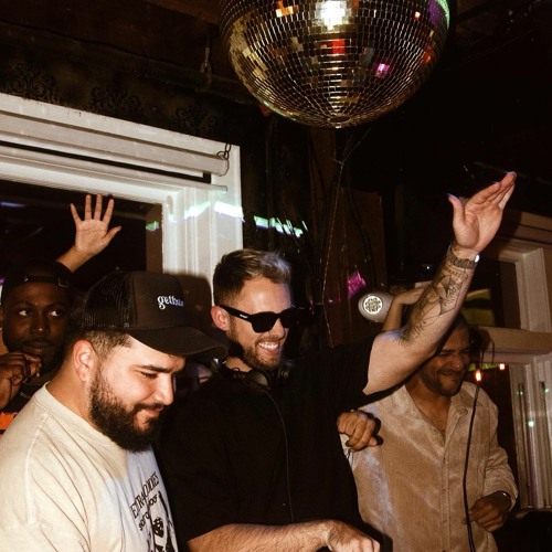 MAXINNE B2B JAMIE LECOMB B2B SLUGG B2B CALEB DENT