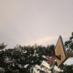 劉大拿_Wiz_H張子豪 - 吻得太逼真 『和你吻吻吻吻吻你吻得太逼真，你卻說花花世界不必當真。』【高音質_動態歌詞Lyrics】_ (原唱_張敬軒) · 翻唱歌曲 (320K).mp3