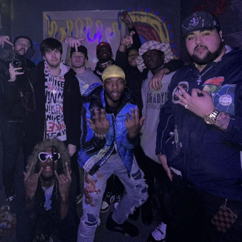 TH3Y CXLL M3 H3NNY (prod. pauloxzero)