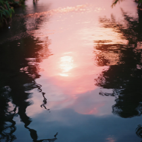 Blue Lagoon Glow