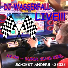 DJ WASSERFALL im LUNA (14.04 Blackstripe Raw)